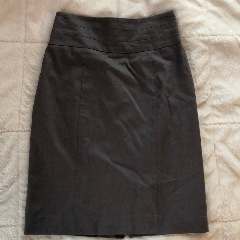 Light grey high rise pencil skirt